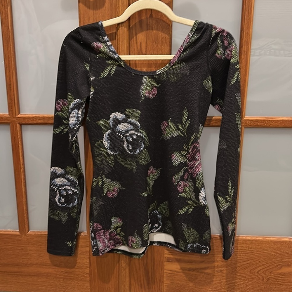 Black and Purple Fitted Bodysuit Top - Picture 2 of 6